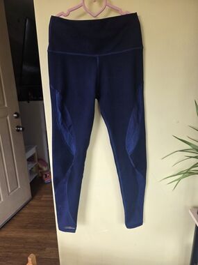 aerie Navy MOVE Active Leggings with Stitch Detailing